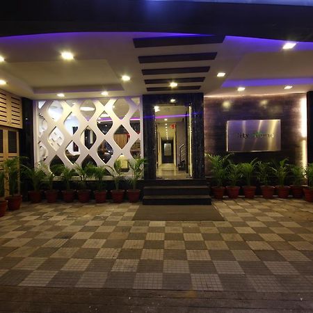 City Home شيناي المظهر الخارجي الصورة