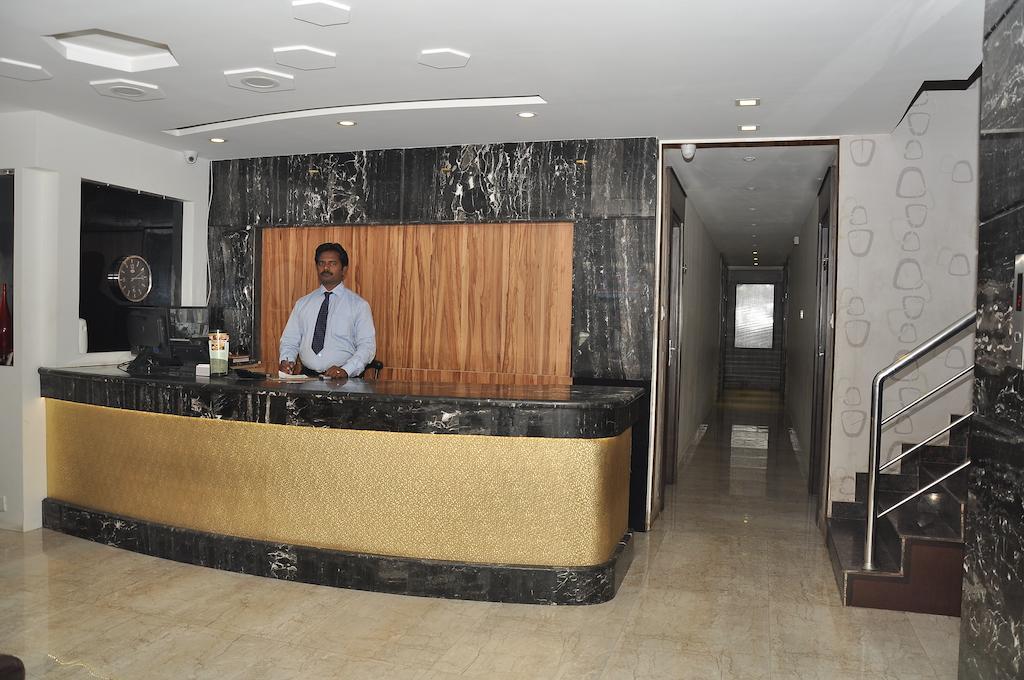 City Home شيناي المظهر الخارجي الصورة