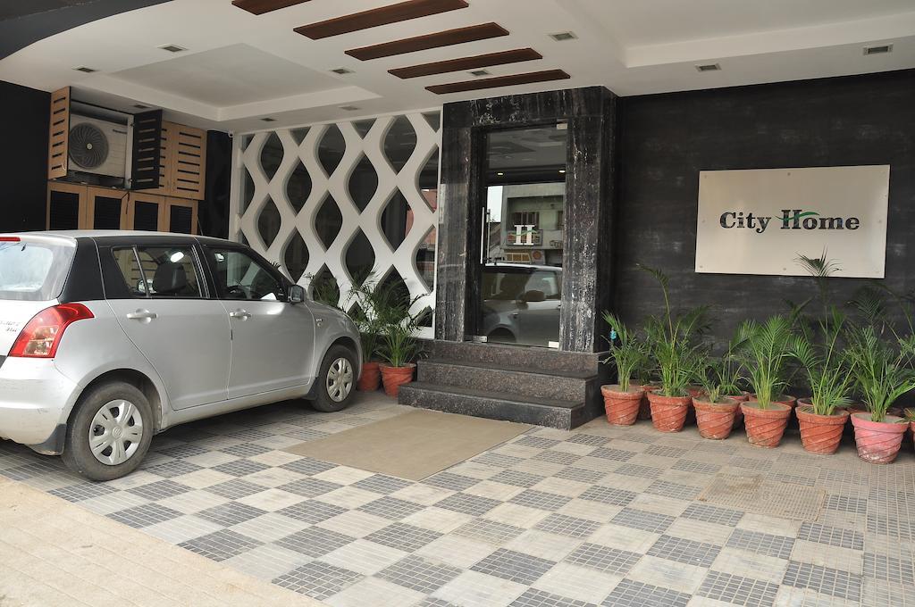 City Home شيناي المظهر الخارجي الصورة